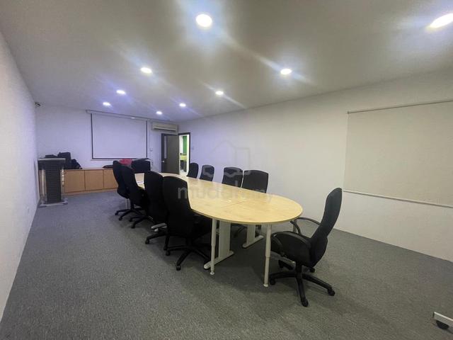 Fully Furnish Office Lot at CBD3 for RENT 1
