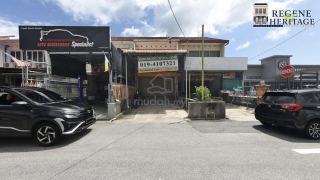 Air Itam Near Coffee Bean Chung Ling Shophouse Face Main Road 1