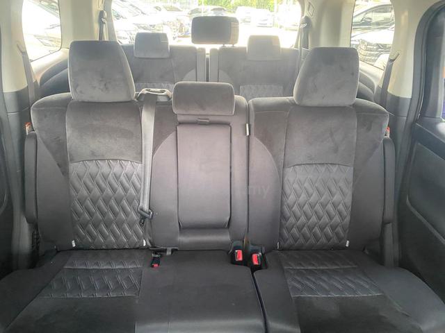 2023 Toyota ALPHARD 2.5 S 8Seather S/Roof BSM LED - 4