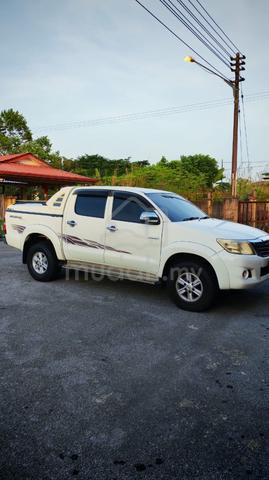 2012 Toyota HILUX 2.5 G (M) - 5