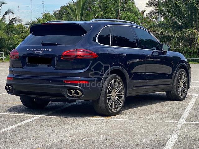 R-2019 Porsche CAYENNE 3.6 S LOAN KEDAI IC SAHAJA - 2