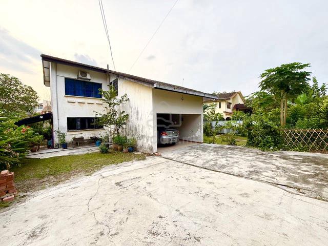 FREEHOLD FACING OPEN 2 Sty Bungalow Kampung Tunku Petaling Jaya 1