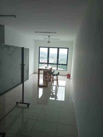 Kiara Plaza 1