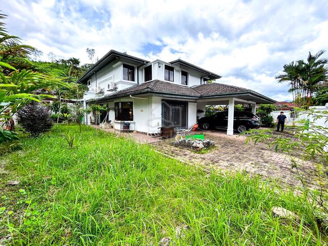 (PALING MURAH) BUNGALOW 2 Storey Taman Bukit Mewah, Ampang 1