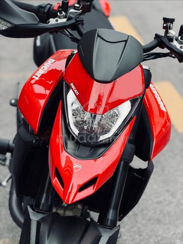 Ducati Hypermotard 950 (Mileage baru 959km) - photo 7 of 12
