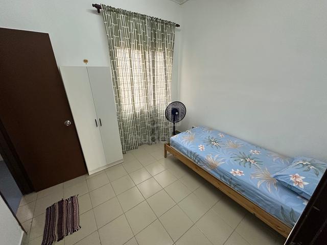 Bilik Sewa Puncak Alam 1