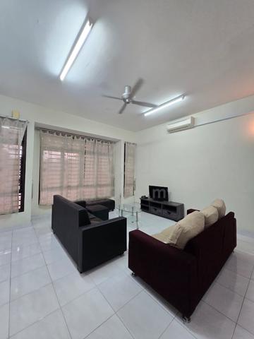 3 Storey Terrace House For Rent @ Jalan Camar Bandar Putra Kulai 1