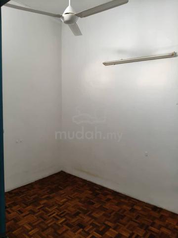 Ampang gunung Rapat Double Storey Terrace House For Rent 3