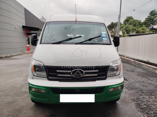 2015 Maxus V80 2.5 (M) Window Van 15 Seat - 2