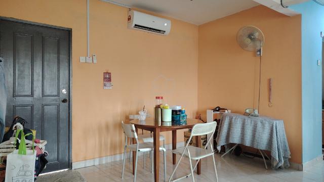Pangsapuri Carlina 1