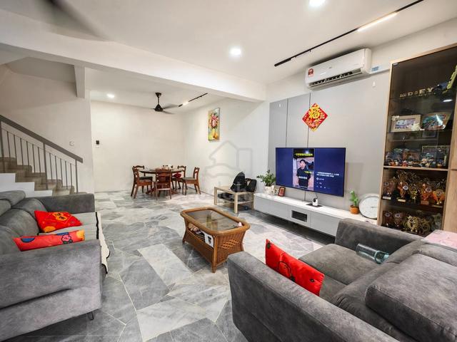 Kulai Indahpura @ 2Storey 22x70ft @ Renovated & Extended @ Near Aeon 1