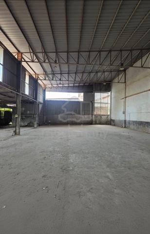 Penampang Warehouse | Industrial Workshop | Corner | Rent |KK 1