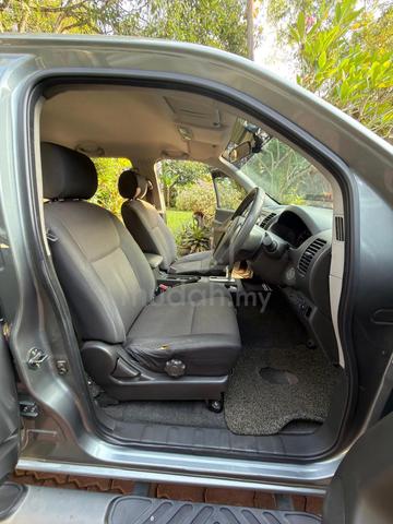 2014 Nissan NAVARA 2.5 CALIBRE (A) - 5