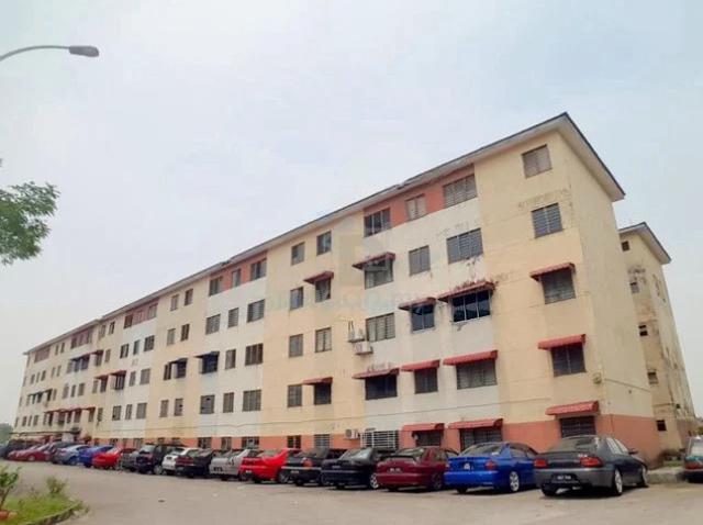 Seri Kemboja Apartment 1