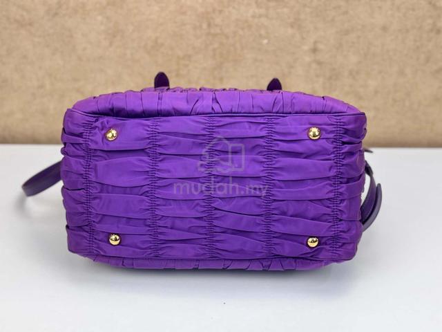 Prada 1BA1336 Tessuto Nylon Gaufre Shopping Bag - photo 4 of 6