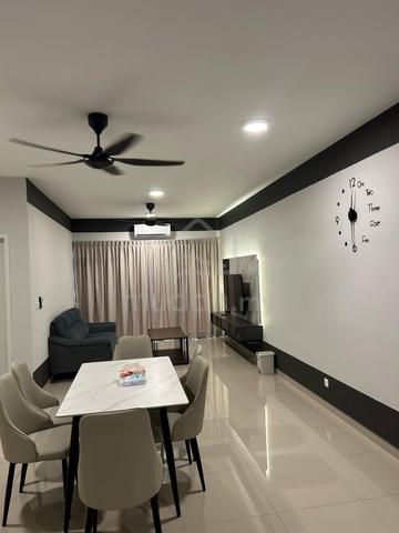 Admiral Residences 1