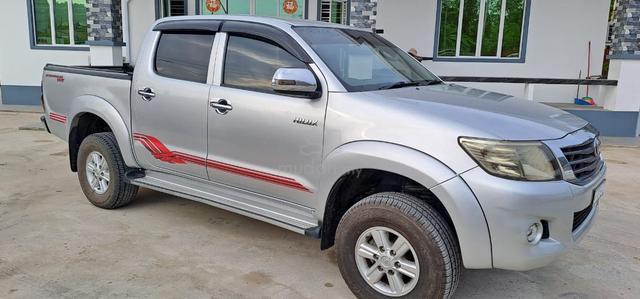 2011 Toyota HILUX 2.5 G (M)4 X 4 - 1