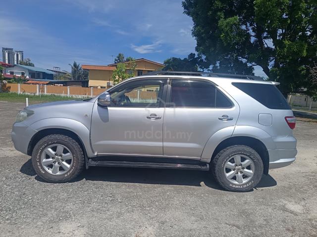Toyota FORTUNER 2.5 Auto - 5