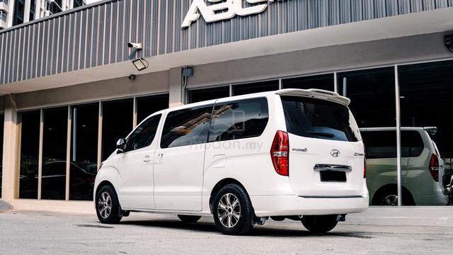 Hyundai GRAND STAREX EXECUTIVE 2.5L A.CRUISE 2020 - 2