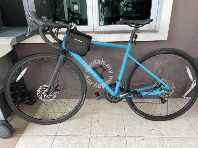 Triban RC500 road bike for sale 