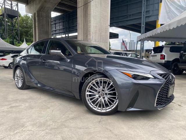 2021 Lexus IS300 2.0 Turbo 360V S/Roof P/Shift BSM - 2