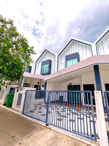 Double Storey House Partially Furnished Renovated Ebonylane Eco Forest 1