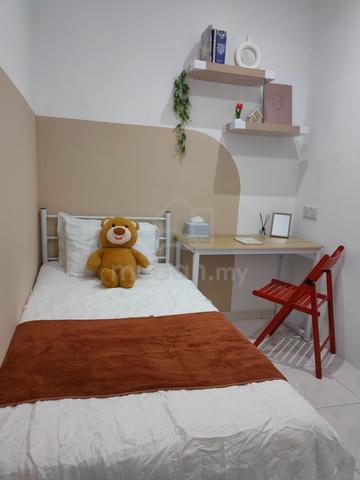 Single Room walk LRT Statition Fully Furnished LOW deposit 1
