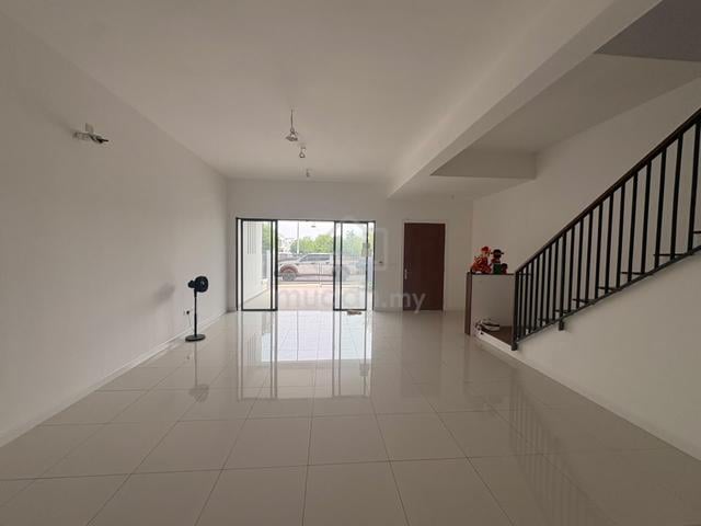Jardine Residences @ Bandar Seri Coalfieds House For Rent 1