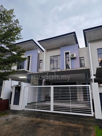 FOR RENT ‼️ NEWLY REFURBISHED Kajang East Precint 1, SEMENYIH 1