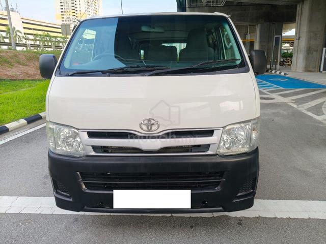 2013 Toyota HIACE 2.5 (M) Panel Van - 2