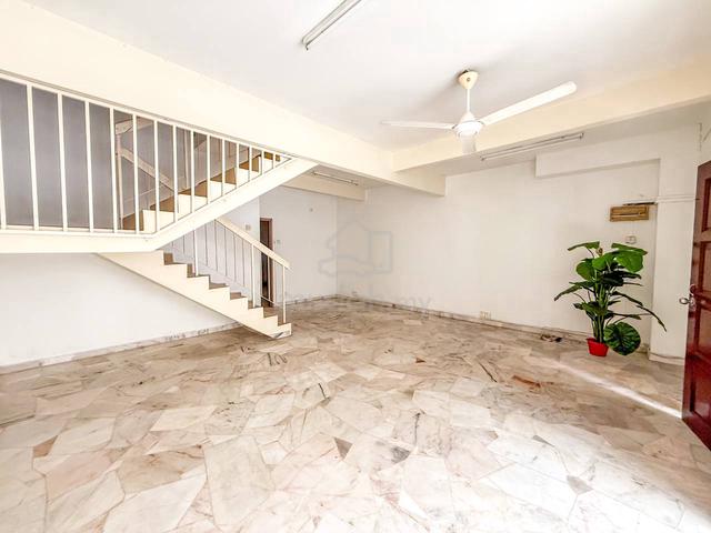 OPEN FACING ✅ Double Storey SS7 KELANA JAYA 3