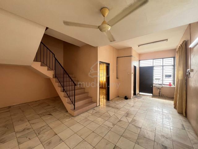 Taman machang bubok @2storey corner terrace 1