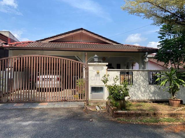 Senawang💥Taman Guru,Semi-D,RENOVATED+FREEHOLD+CHEAPEST 1