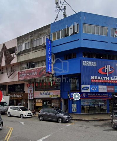1st FLOOR CORNER SHOP LOT at SS2 PJ, Renovated with Hall & Partitions 1