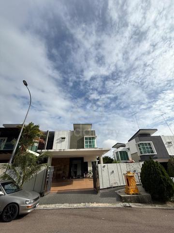 Below Market Value! Double Storey Semi-D | 4,050 sqft 1