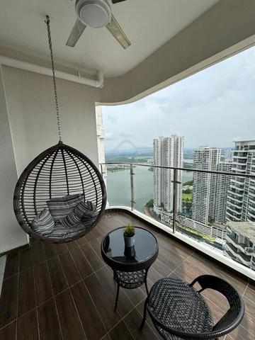 Bay Laurel @ Country Garden Danga Bay 1