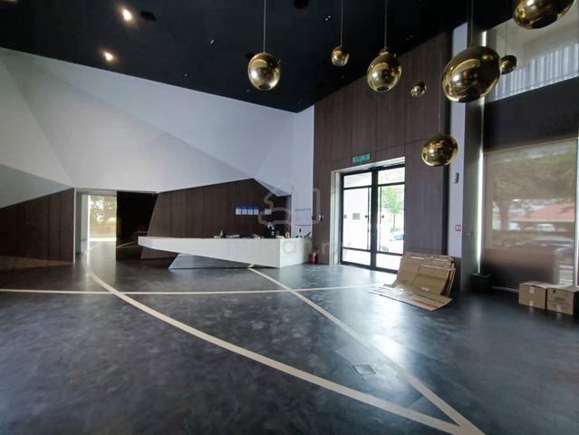 Big CORNER Shop Pusat Komersil Arena Bintang Star Avenue U5 have Lift 1