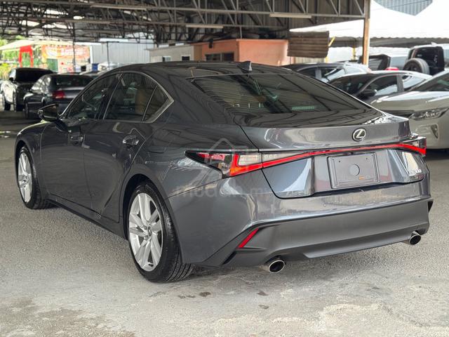2021 Lexus IS300 2.0 (A) Grey - 5
