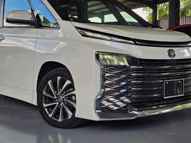 2023 Toyota VOXY 2.0 S-Z (A) 20K KM - 5