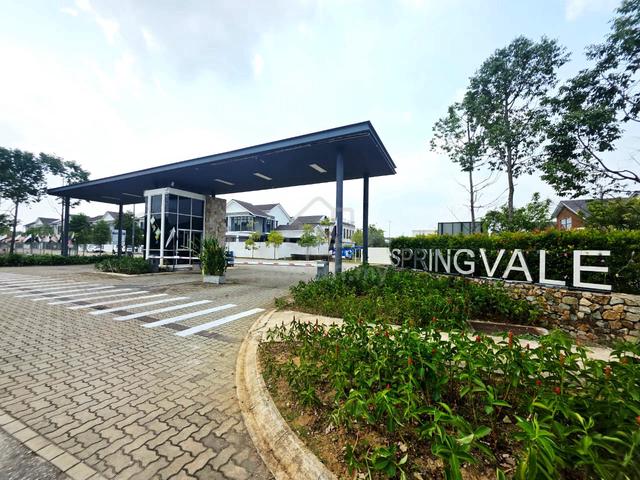 [CORNER LOT] Teres 2 Tingkat Precint 7 Spring Vale Kotasas Kuantan 1