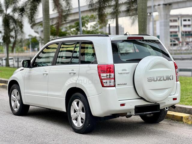 2010 Suzuki GRAND VITARA 2.0 SUV (A) 4X2 NEW PAINT - 2