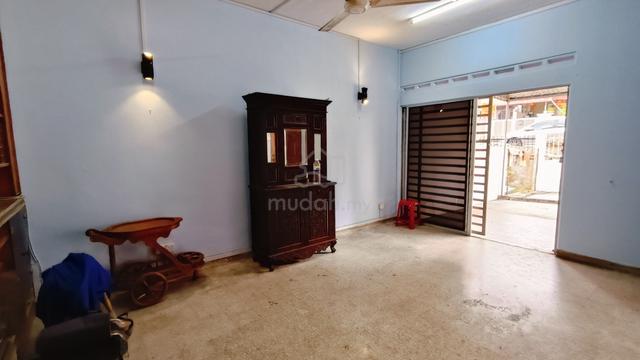 *Price reduced* 2 storeys Taman Labu Utama near bukit kaya Seremban N9 1