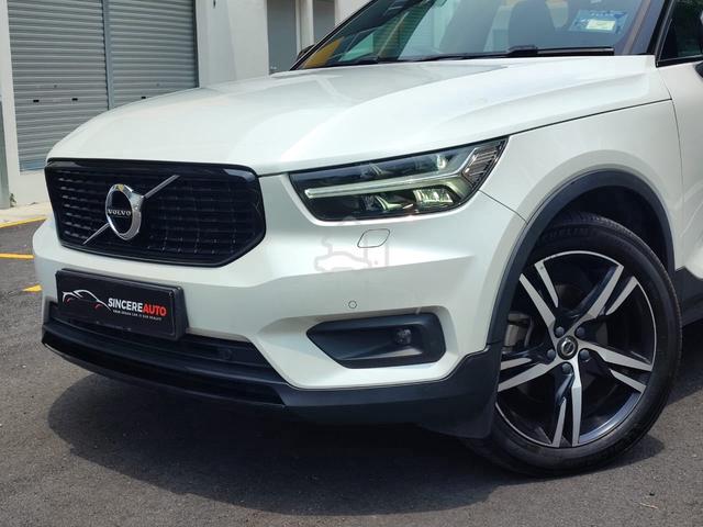 Volvo XC40 2.0 T5 AWD R-DESIGN FULLSERVICE WARANTY - 4
