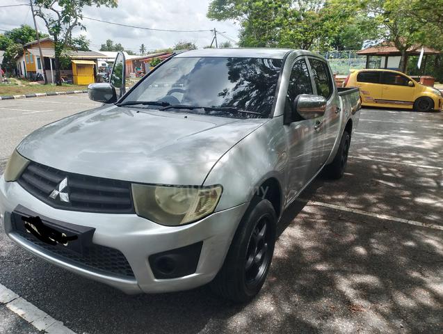 2013 Mitsubishi TRITON 2.5 LITE (M) - 1