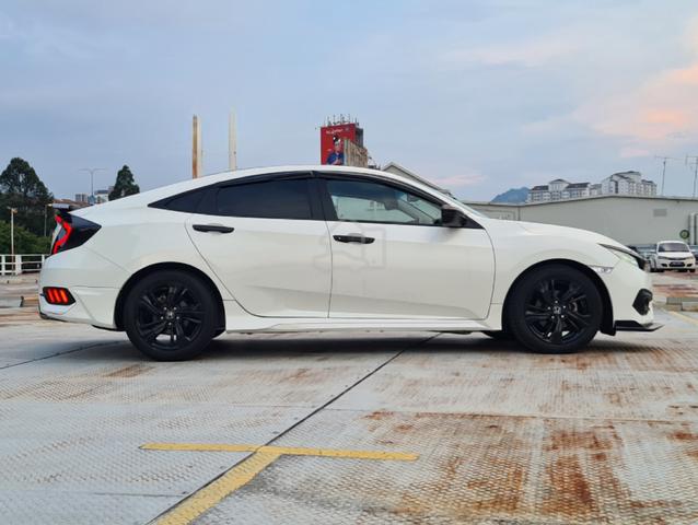 HONDA 2018 CIVIC 1.5 TC-PREMIUM orginal MILEAGE 2H - 3