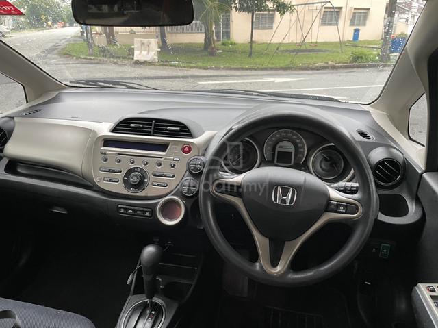 2014 Honda JAZZ 1.3 HYBRID FACELIFT (A) - 5