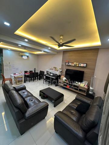 Damai residences renovated well kept move in condition 1