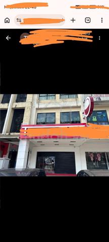 Taman Usahawan Kepong, Ground Floor End Lot Shop For Let 1