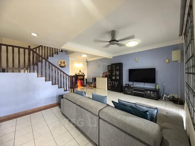Kota Kemuning Double House For Rent 1