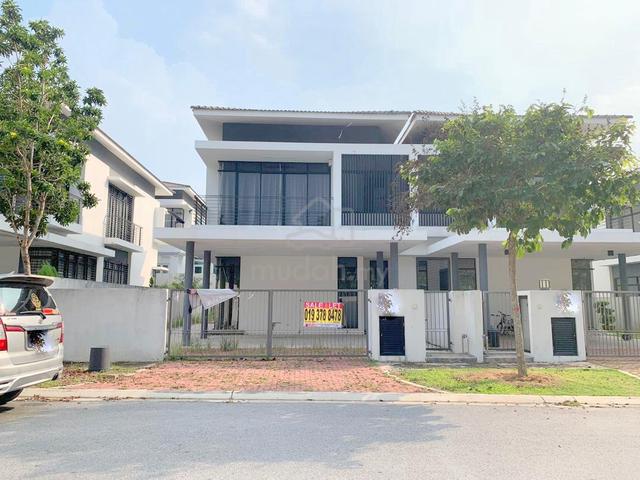 Jenderam Harmoni Dengkil – Private Hilltop Semi-D for Exclusive Peacef 1